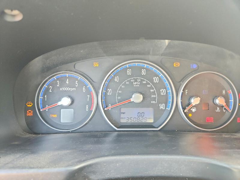 Photo 9 from auction – 2008 HYUNDAI SANTA FE with VIN 5NMSG13DX8H181841
