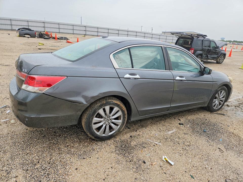 Photo 3 from auction – 2012 HONDA ACCORD with VIN 1HGCP3F87CA041118