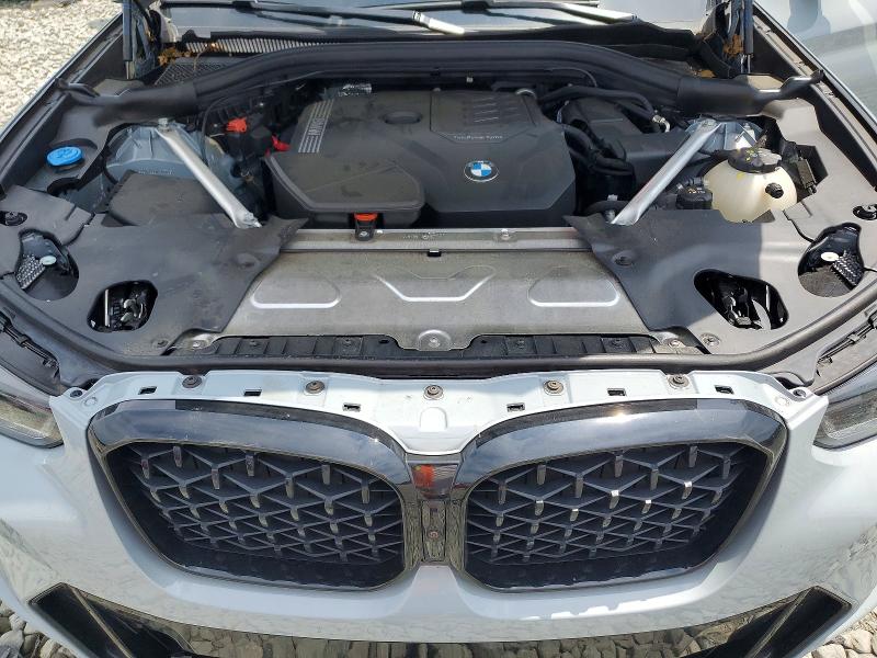 Photo 12 from auction – 2025 BMW X4 with VIN 5UX33DT05S9167572