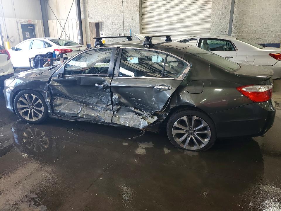 Photo 2 from auction – 2014 HONDA ACCORD with VIN 1HGCR2F58EA033011