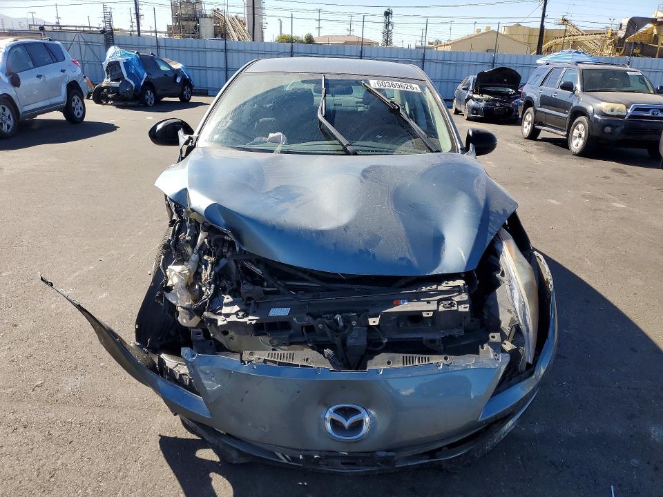 Foto 5 de la subasta – 2013 MAZDA 3 con VIN JM1BL1TG0D1783254