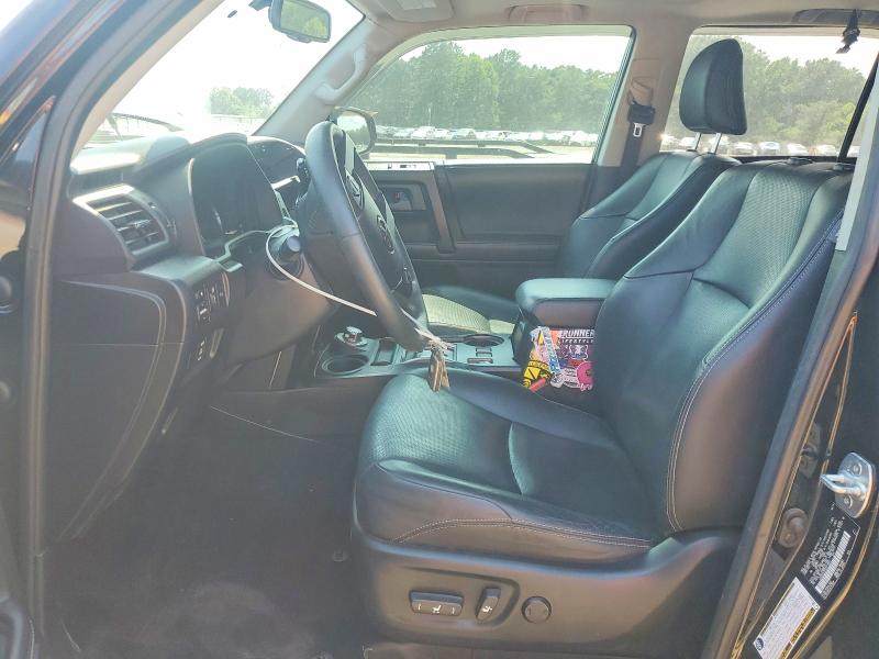 Photo 7 from auction – 2019 TOYOTA 4RUNNER with VIN JTEBU5JR9K5718557