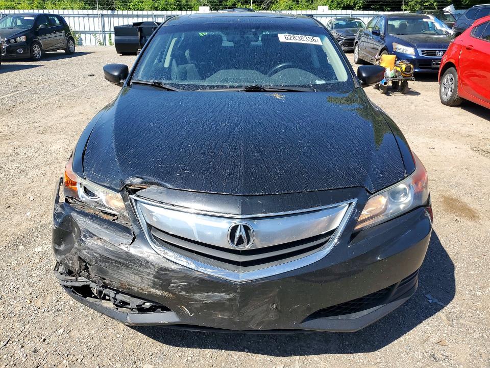 Zdjęcie 5 z aukcji – 2013 ACURA ILX z VIN 19VDE1F35DE402919