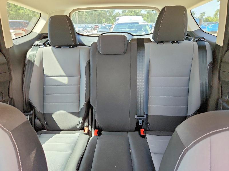 Photo 10 from auction – 2018 FORD ESCAPE with VIN 1FMCU0F70JUA07168