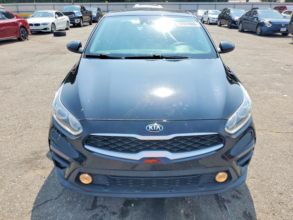 Photo 5 from auction – 2021 KIA FORTE with VIN 3KPF24AD9ME377548