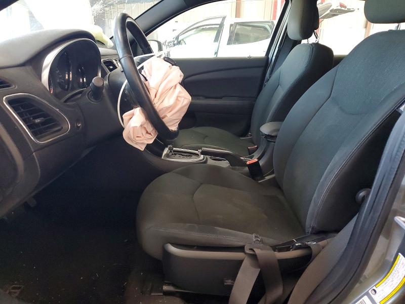 Photo 7 from auction – 2011 CHRYSLER 200 with VIN 1C3BC1FB2BN624276
