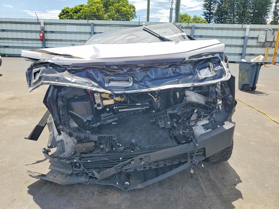 Photo 5 from auction – 2024 TESLA CYBERTRUCK with VIN 7G2CEHEEXRA038443