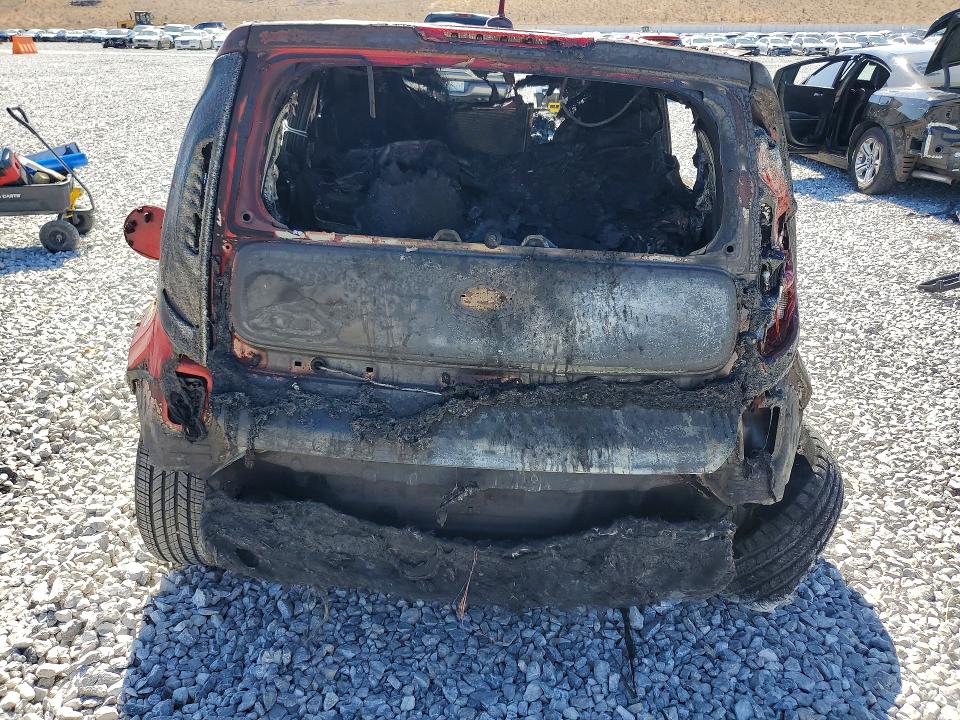 Photo 6 from auction – 2016 KIA SOUL with VIN KNDJP3A54G7874249