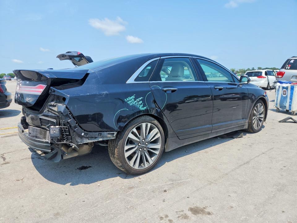 Photo 3 from auction – 2020 LINCOLN MKZ with VIN 3LN6L5E98LR608578
