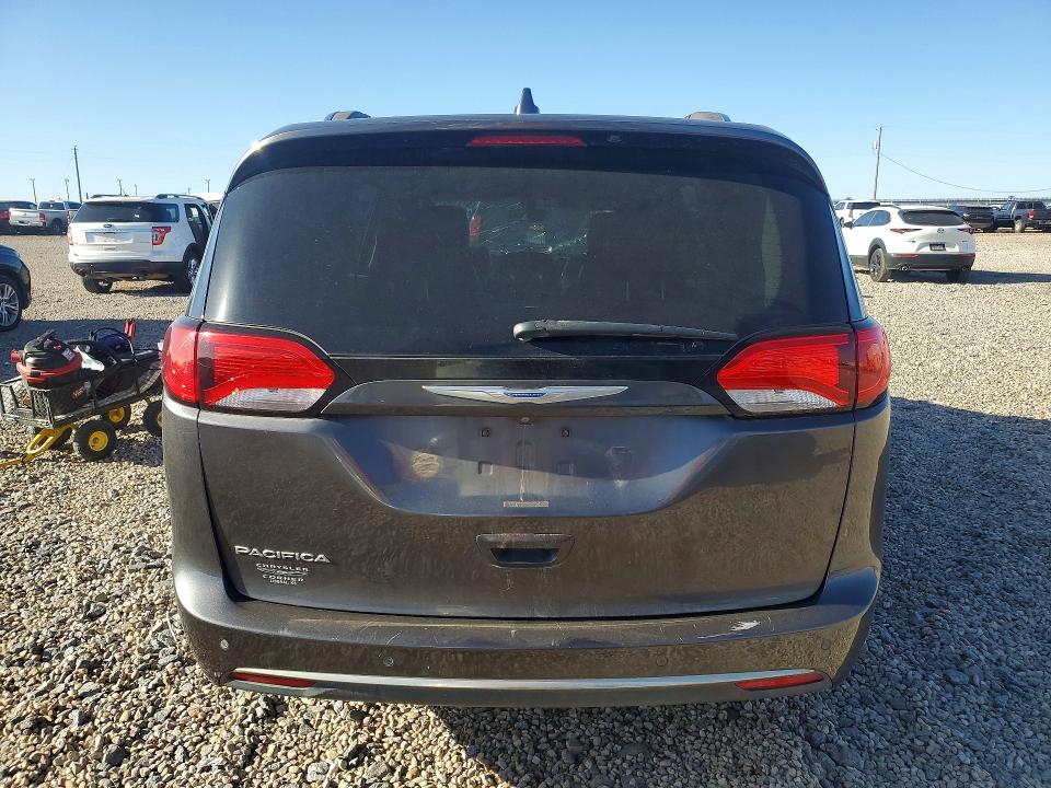Photo 6 from auction – 2018 CHRYSLER PACIFICA with VIN 2C4RC1BG7JR148877