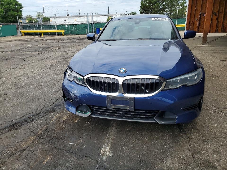 Photo 5 from auction – 2021 BMW 330XI with VIN 3MW5R7J04M8C06398