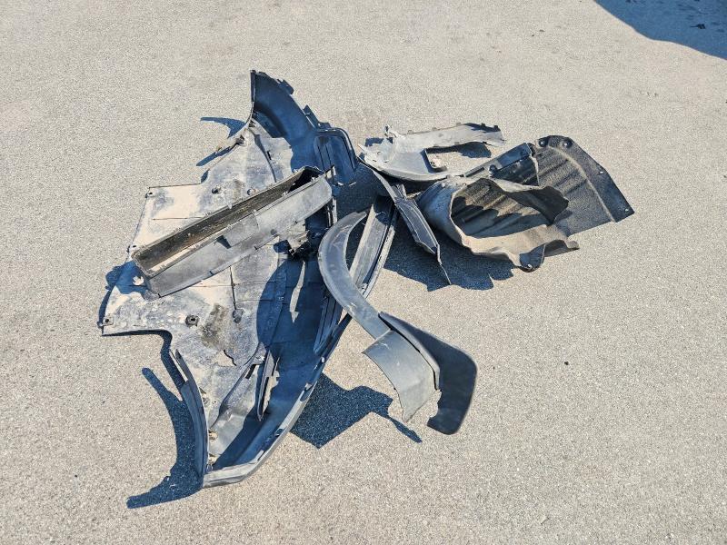 Photo 13 from auction – 2021 FORD EXPLORER with VIN 1FMSK8DH0MGC43382