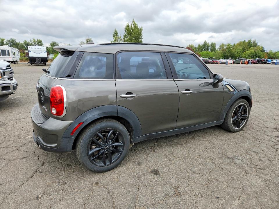 Photo 3 from auction – 2011 MINI COOPER with VIN WMWZC3C53BWL79953