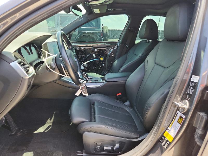 Photo 7 from auction – 2019 BMW 330XI with VIN 3MW5R7J56K8B00799