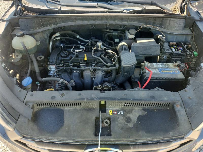 Photo 12 from auction – 2016 HYUNDAI TUCSON with VIN KM8J3CA43GU058424