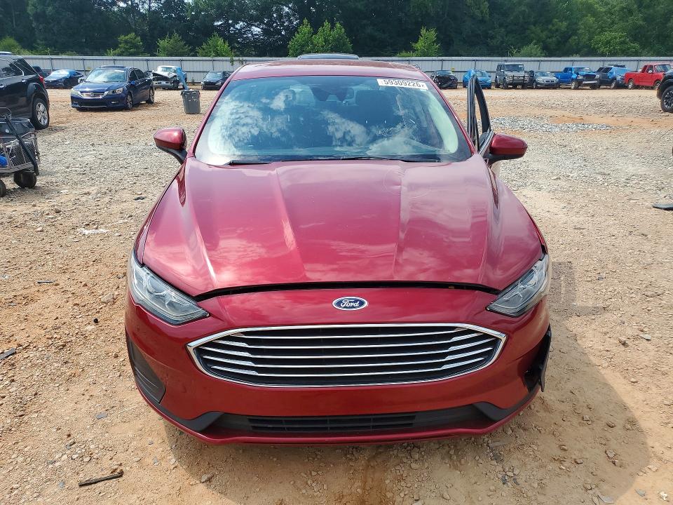 Photo 5 from auction – 2019 FORD FUSION with VIN 3FA6P0LU0KR240601