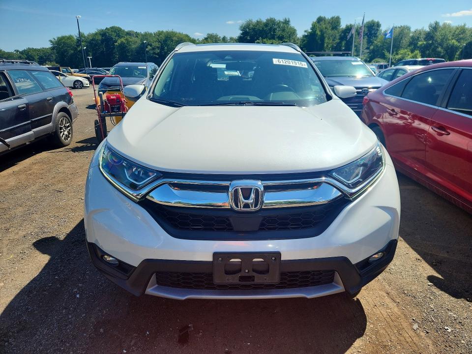 Photo 5 from auction – 2019 HONDA CR-V with VIN 2HKRW2H82KH641961