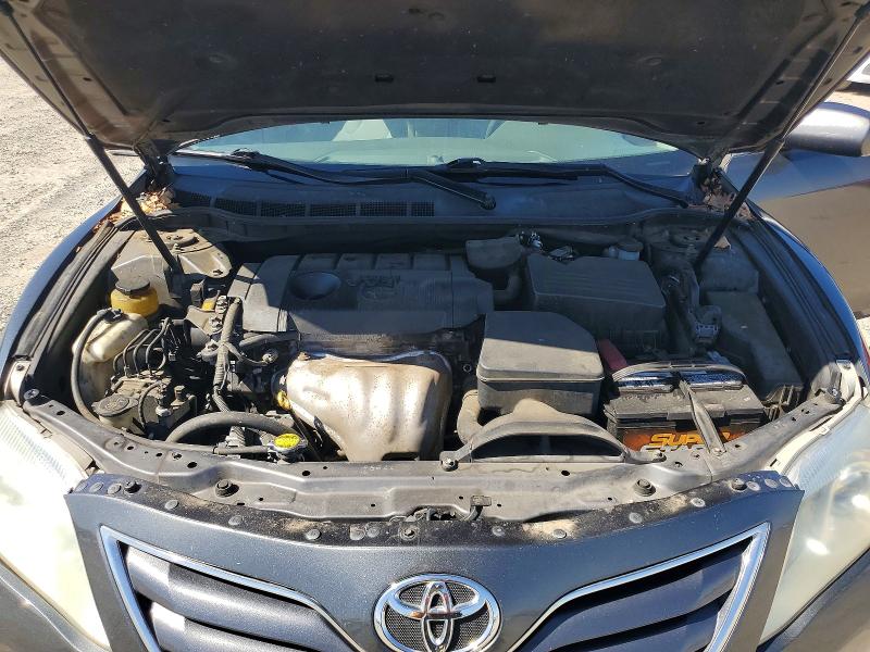 Photo 11 from auction – 2011 TOYOTA CAMRY with VIN 4T1BF3EK8BU709690