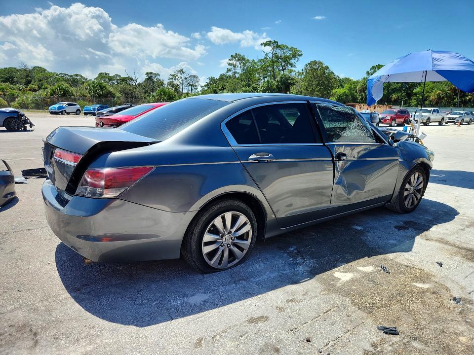 Photo 3 from auction – 2012 HONDA ACCORD with VIN 1HGCP2F7XCA029708