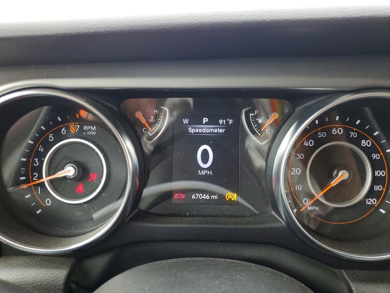 Photo 9 from auction – 2022 JEEP GLADIATOR with VIN 1C6HJTAG0NL143752