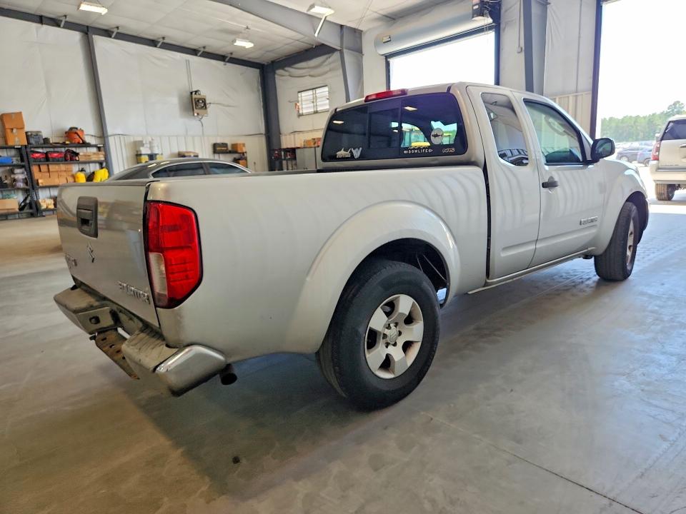 Photo 3 from auction – 2010 SUZUKI EQUATOR with VIN 5Z62D0CT3AC421876