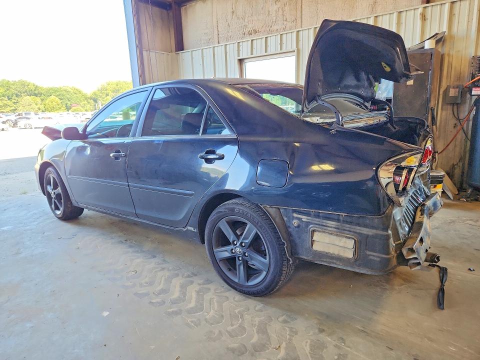 Photo 2 from auction – 2005 TOYOTA CAMRY with VIN 4T1BA32K85U508380