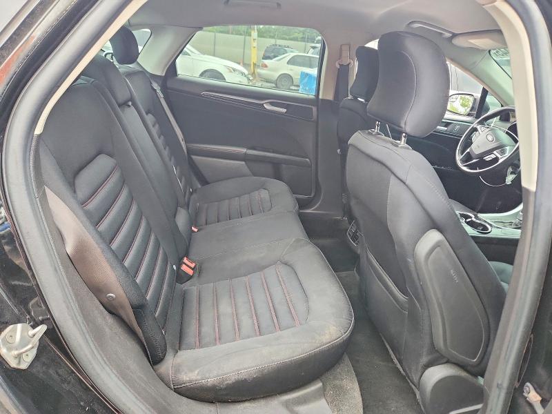 Photo 10 from auction – 2016 FORD FUSION with VIN 3FA6P0HD3GR189997
