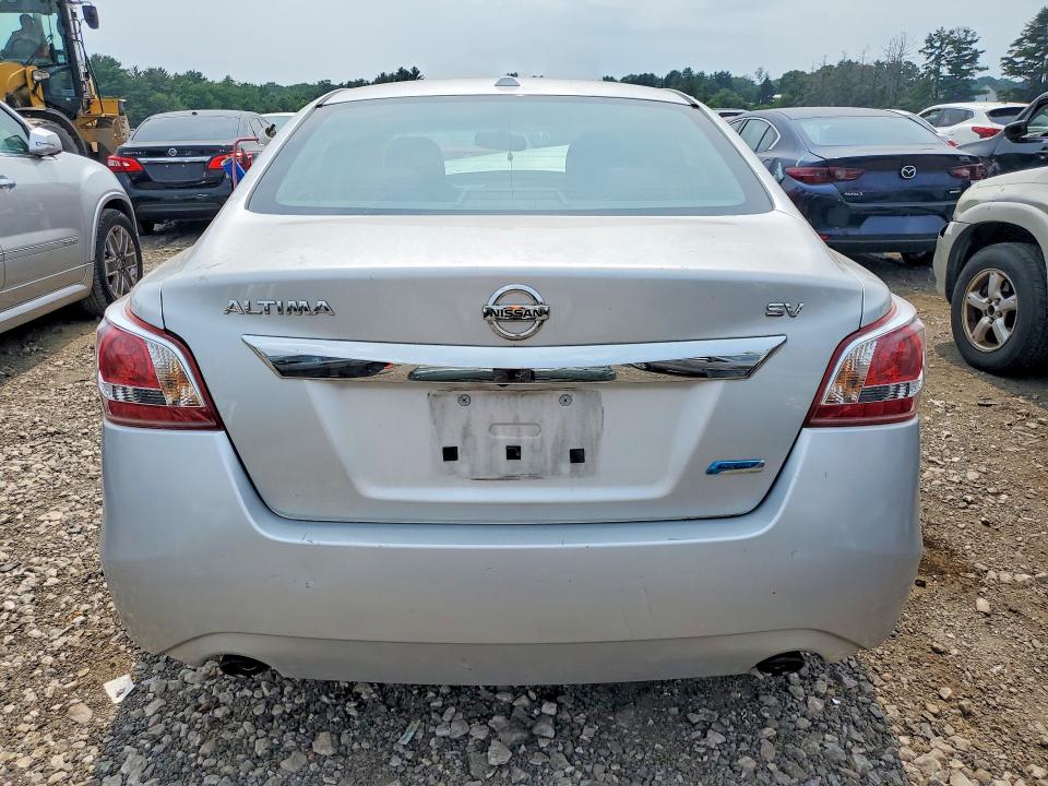 Photo 6 from auction – 2013 NISSAN ALTIMA with VIN 1N4AL3AP2DC150419