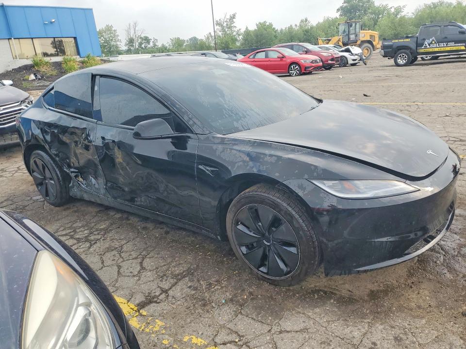 Фото 4 с аукциона – 2025 TESLA MODEL 3 с VIN 5YJ3E1EB9SF916324