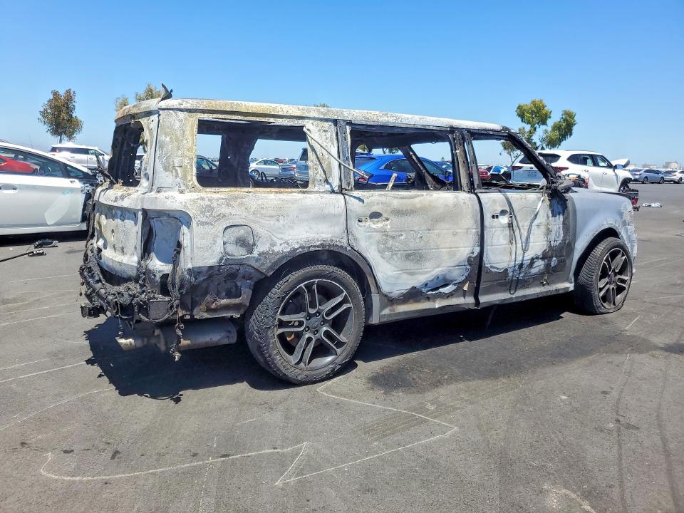 Photo 3 from auction – 2013 FORD FLEX with VIN 2FMGK5C86DBD30619