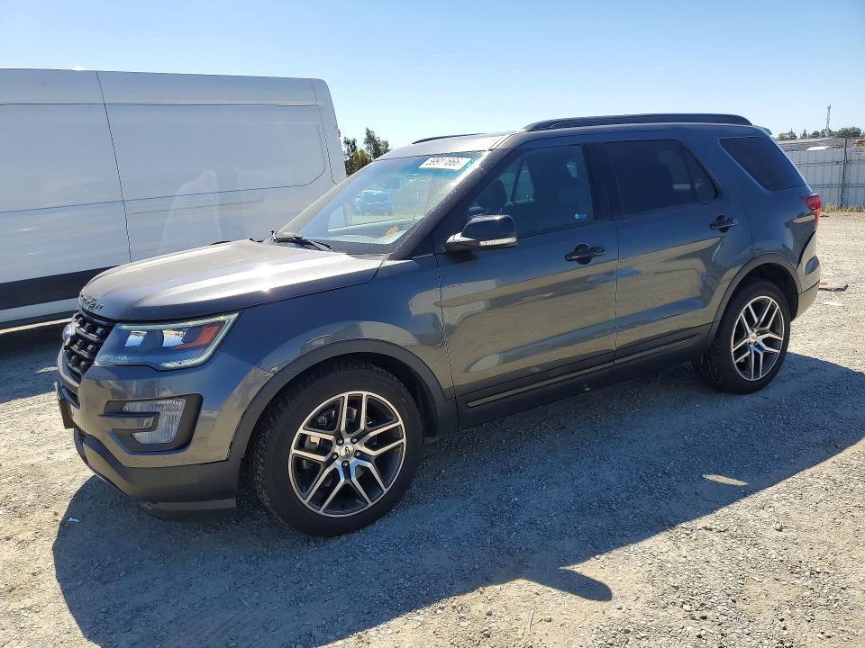 FORD EXPLORER 2017 with VIN 1FM5K8GT5HGA88461 - Photo from auction