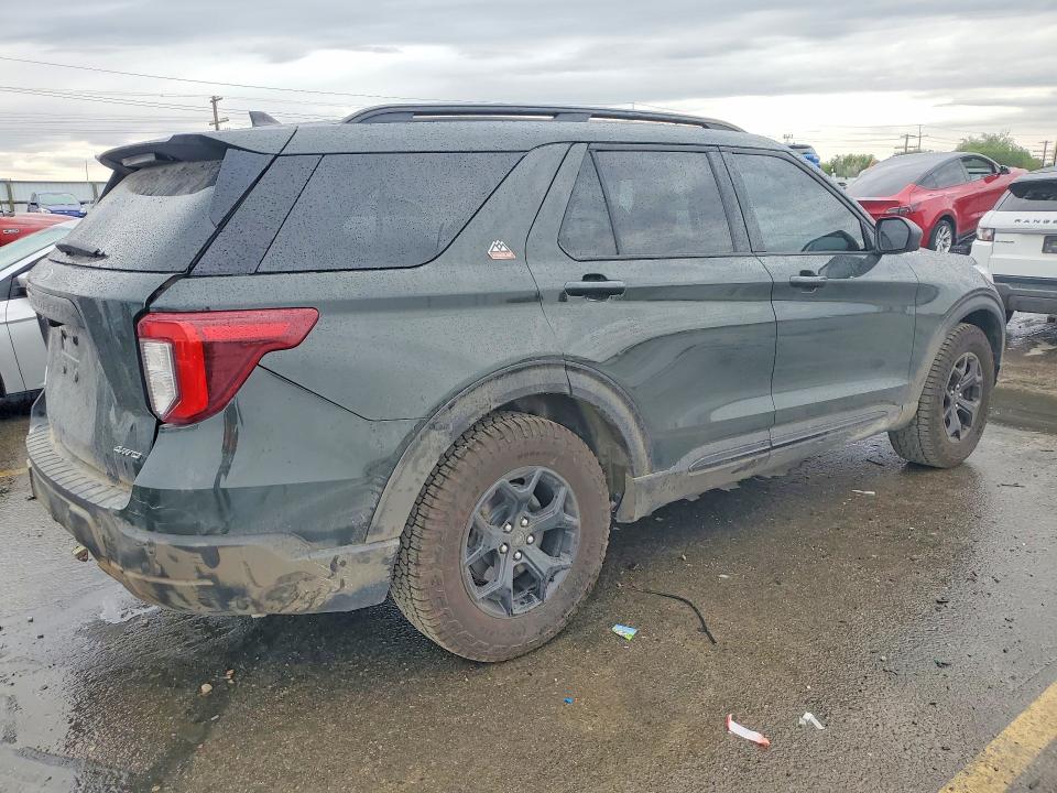 Photo 3 from auction – 2022 FORD EXPLORER with VIN 1FMSK8JHXNGC49986