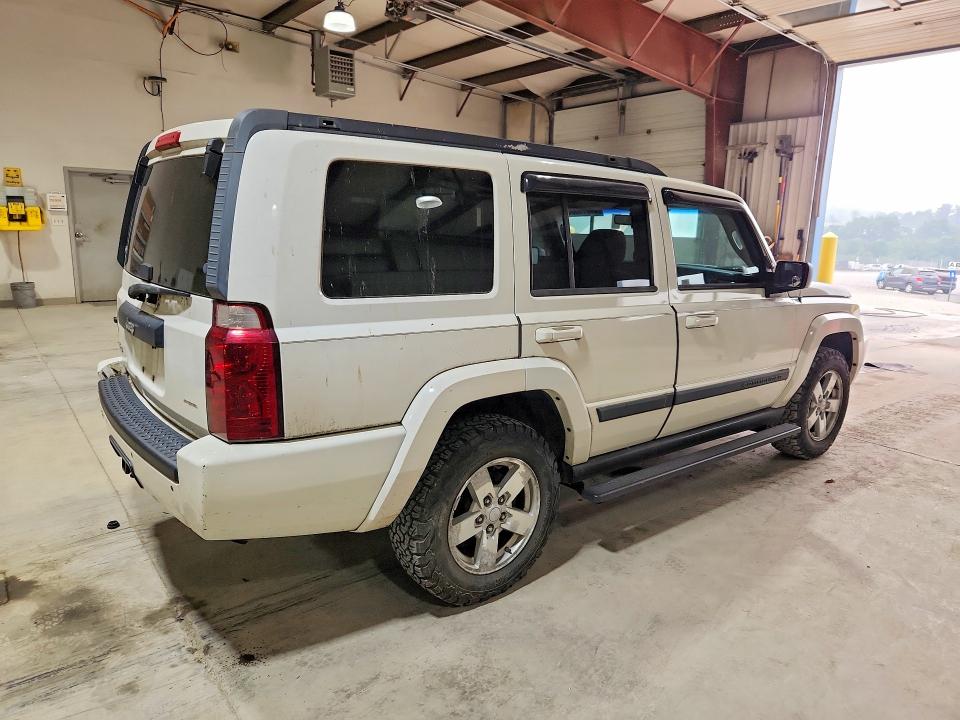 Photo 3 from auction – 2008 JEEP COMMANDER with VIN 1J8HG48K08C242771