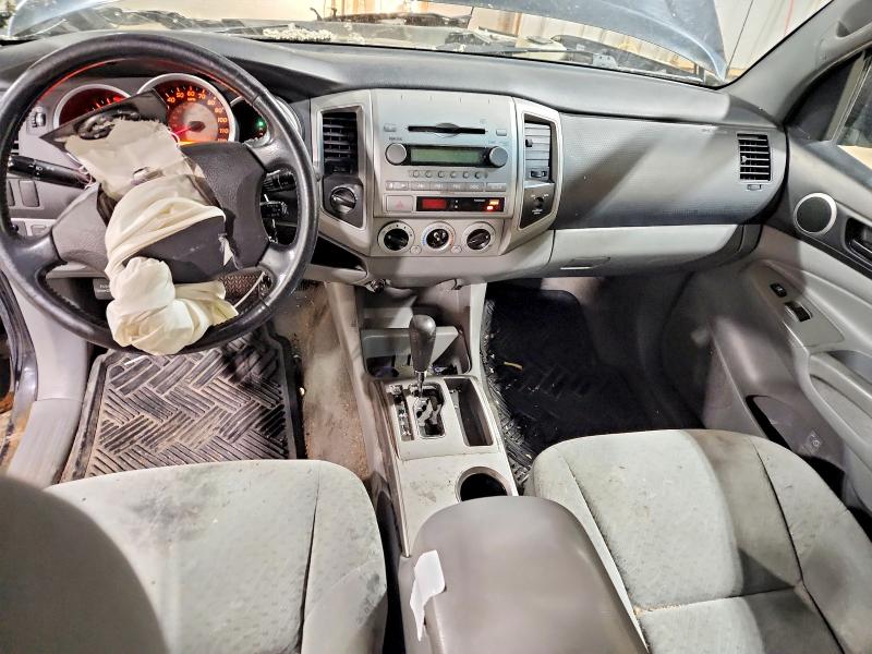 Photo 8 from auction – 2007 TOYOTA TACOMA with VIN 5TEUU42N77Z330122