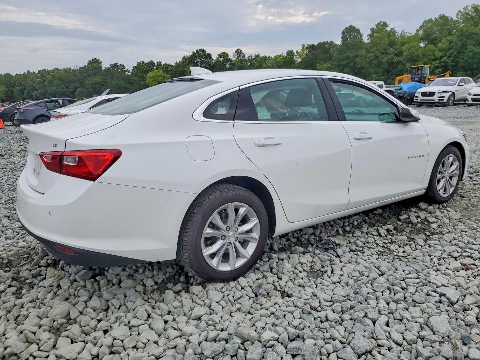 Photo 3 from auction – 2024 CHEVROLET MALIBU with VIN 1G1ZD5ST7RF173923