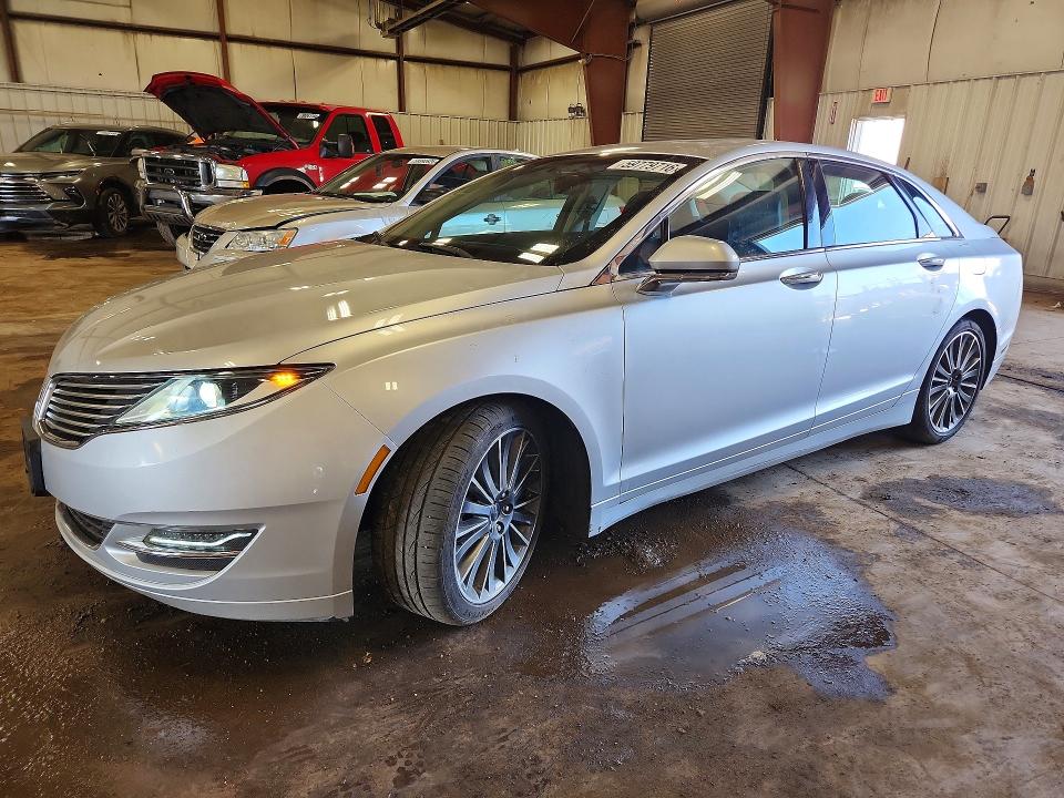 LINCOLN MKZ 2015 with VIN 3LN6L2LU9FR601696 - Photo from auction