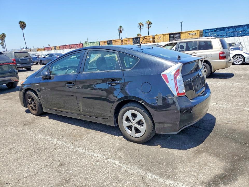 Photo 2 from auction – 2015 TOYOTA PRIUS with VIN JTDKN3DU3F0434981