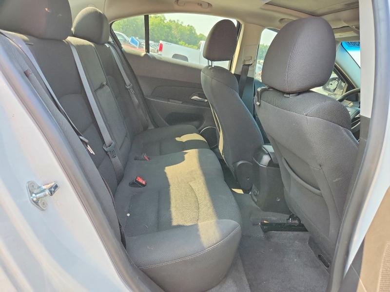 Photo 10 from auction – 2015 CHEVROLET CRUZE with VIN 1G1PC5SB0F7261400