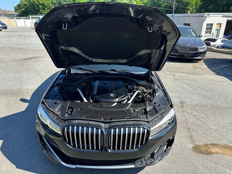 Photo 6 from auction – 2022 BMW 740 with VIN WBA7T4C07NCH73398