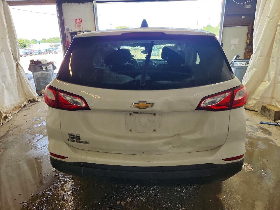 Photo 6 from auction – 2020 CHEVROLET EQUINOX with VIN 2GNAXHEVXL6256412