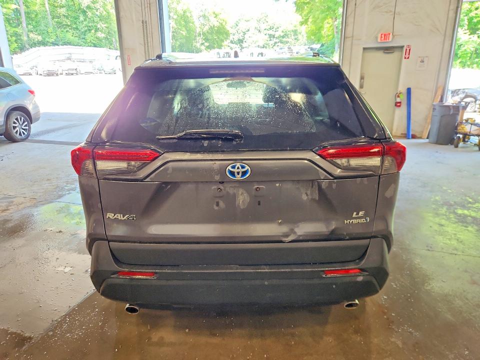 Photo 6 from auction – 2020 TOYOTA RAV4 with VIN 4T3MWRFV2LU007801