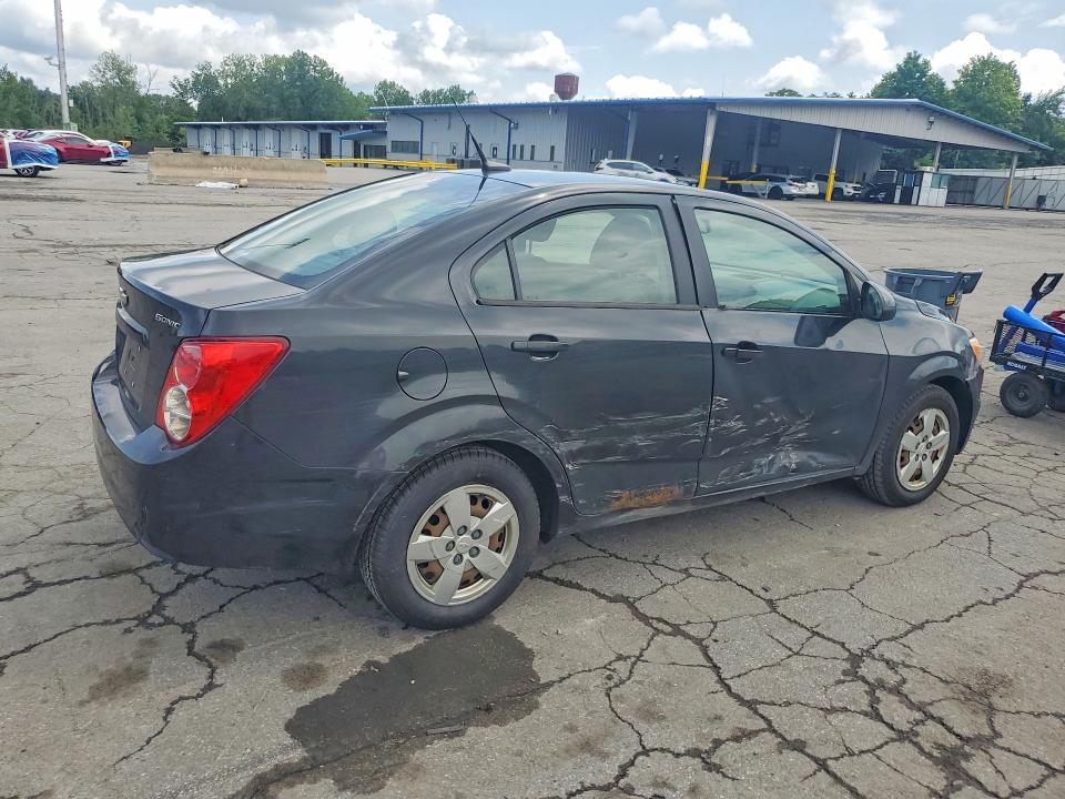 Photo 3 from auction – 2013 CHEVROLET SONIC with VIN 1G1JA5SG3D4185953