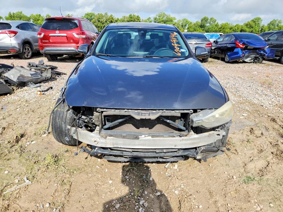 Foto 5 de la subasta – 2015 BMW 328 con VIN WBA3A5C57FF610074