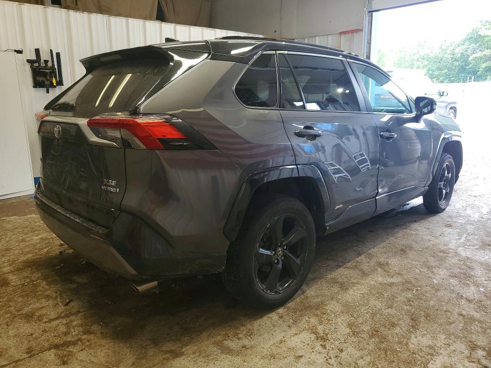 Photo 3 from auction – 2020 TOYOTA RAV4 with VIN 4T3EWRFV9LU001403