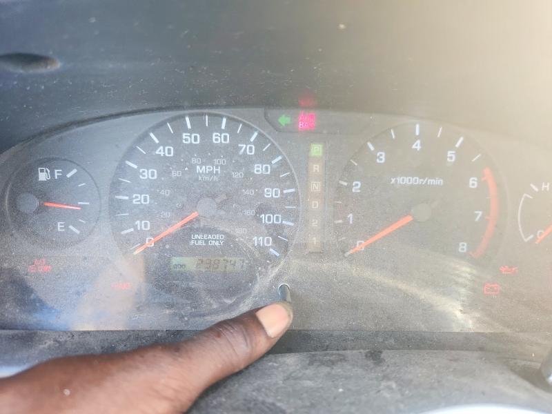 Photo 9 from auction – 2000 NISSAN FRONTIER with VIN 1N6DD26S0YC405843