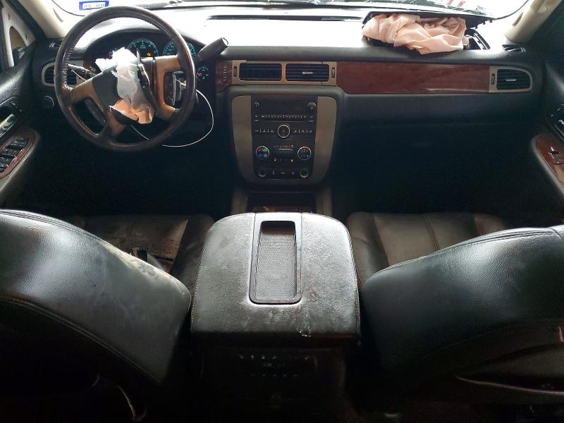 Photo 8 from auction – 2009 GMC YUKON with VIN 1GKFC33029R133547