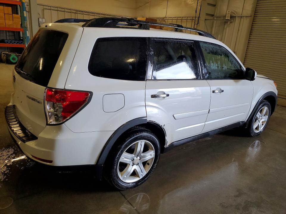 Photo 3 from auction – 2010 SUBARU FORESTER with VIN JF2SH6CC9AH784399