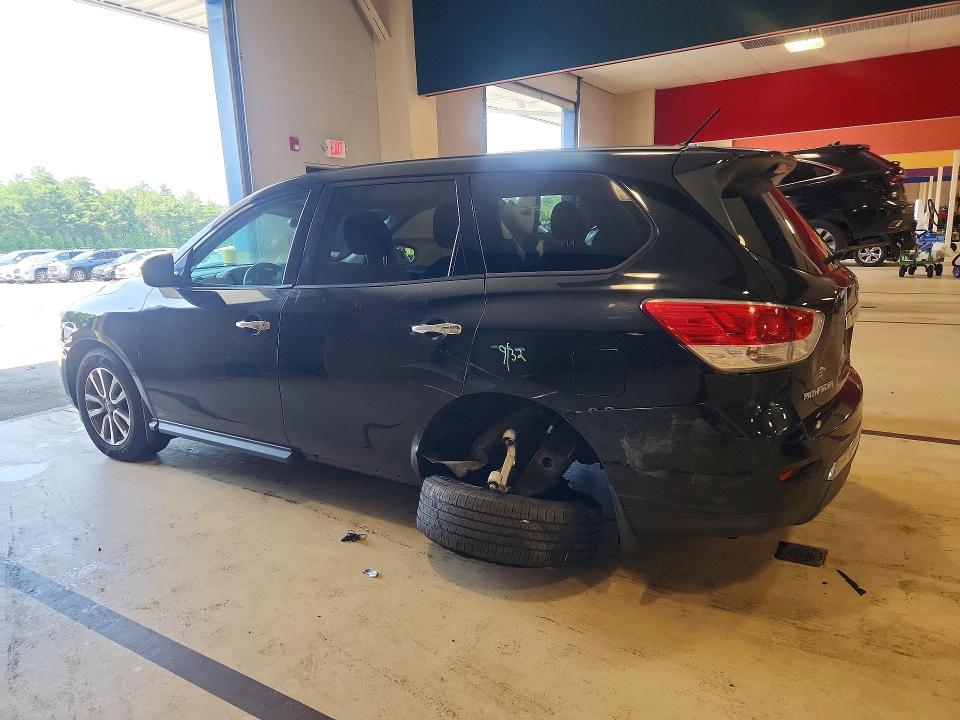 Photo 2 from auction – 2014 NISSAN PATHFINDER with VIN 5N1AR2MM6EC685495
