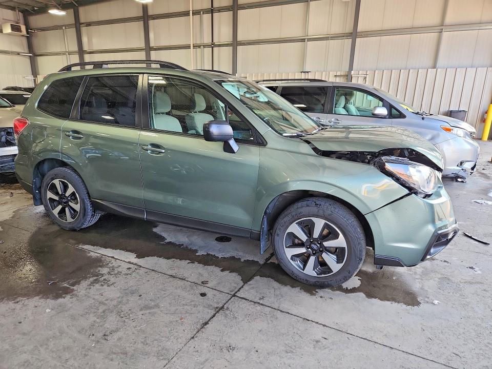 Photo 4 from auction – 2017 SUBARU FORESTER with VIN JF2SJABC9HH429719