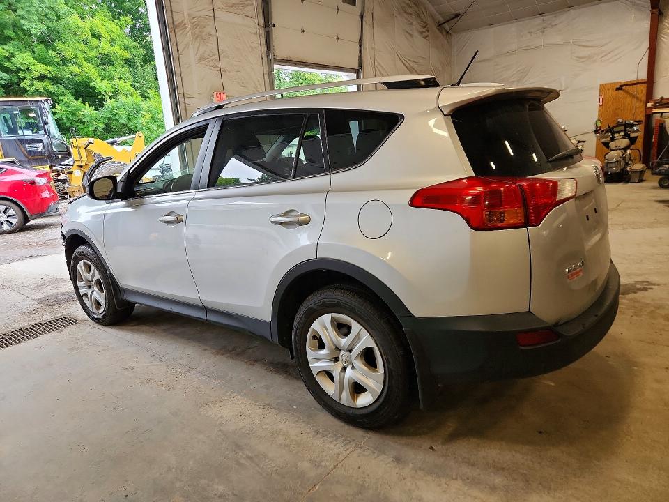 Photo 2 from auction – 2014 TOYOTA RAV4 with VIN JTMBFREV2ED088792